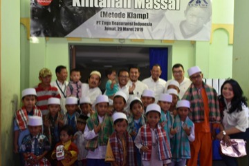 Tugure Holds Mass Circumcision for Residents Around the Office